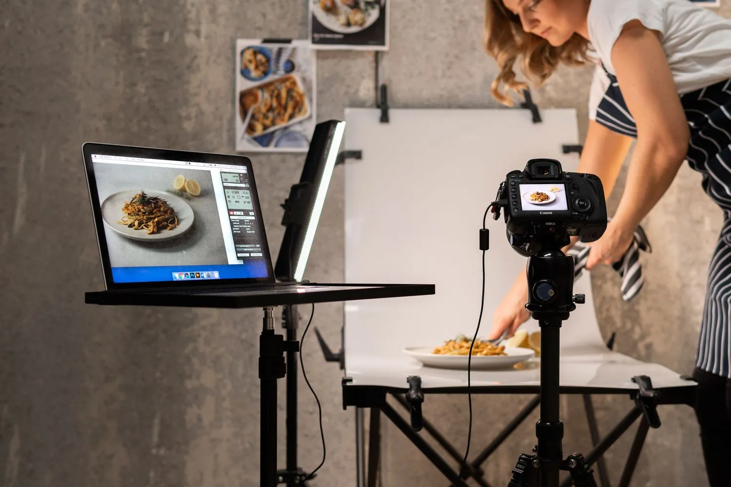 'On-Location' Studio Tether Table With Stand - Bundle (DEMO STOCK)